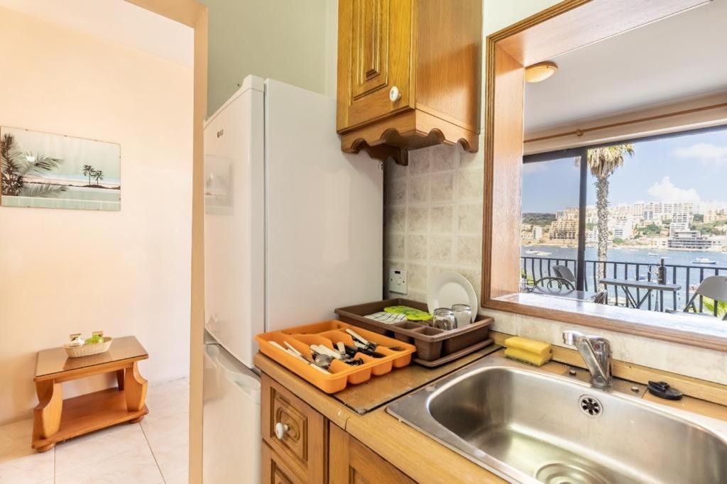 Lovely Seaview Apt At St Paul'S Bay Esterno foto